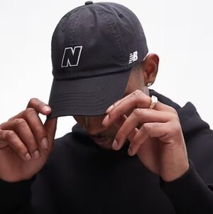 NWT New Balance Unisex Embroidered N Logo Baseball Hat Size One Size (Black)